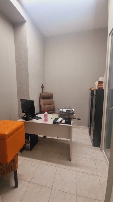 locale commerciale in vendita a Milazzo