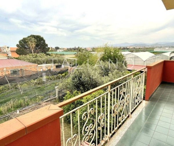 appartamento in vendita a Milazzo in zona Scaccia