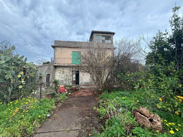 casa indipendente in vendita a Milazzo in zona Fiumarella
