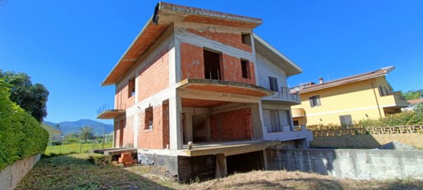 casa indipendente in vendita a Milazzo in zona Fiumarella