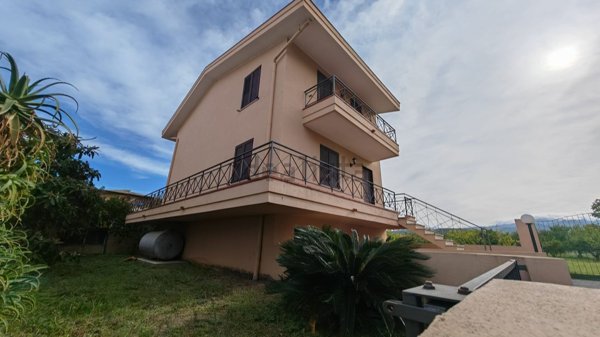 casa indipendente in vendita a Milazzo