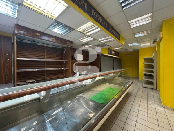 negozio in vendita a Milazzo