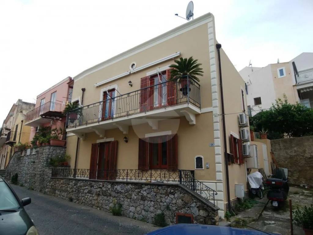 casa indipendente in vendita a Milazzo