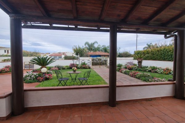 casa indipendente in vendita a Milazzo in zona Santa Marina