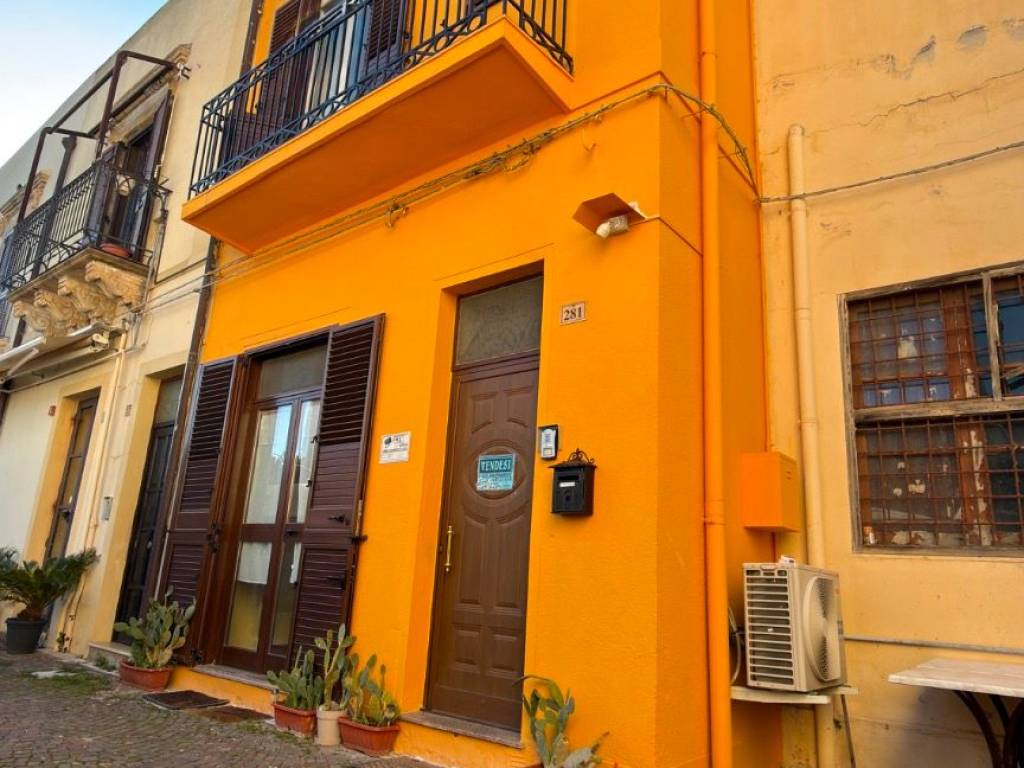 casa indipendente in vendita a Milazzo