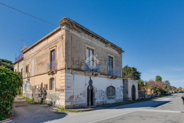 casa indipendente in vendita a Milazzo in zona Capo Milazzo
