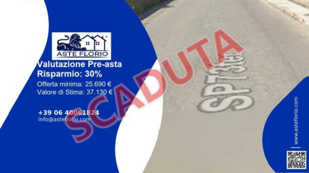 locale di sgombero in vendita a Milazzo in zona Fiumarella
