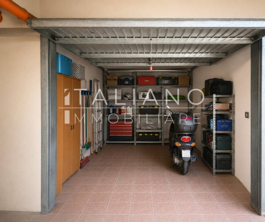 locale di sgombero in vendita a Milazzo in zona San Giovanni