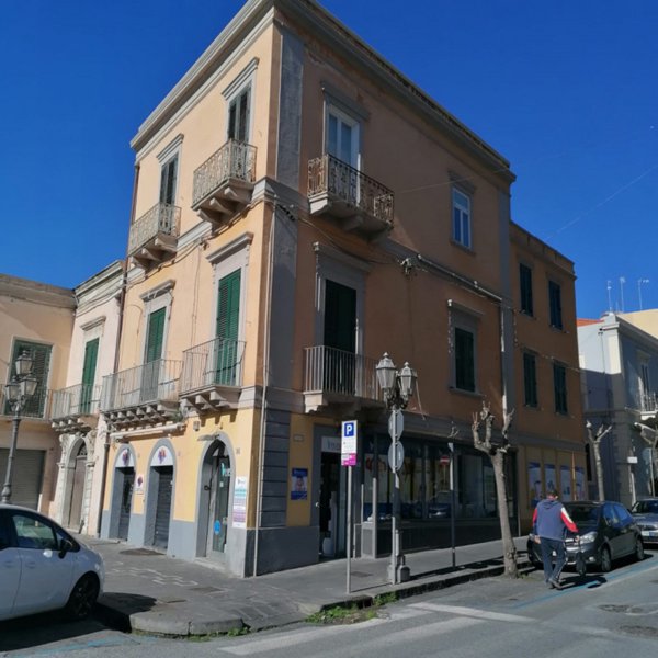 ufficio in vendita a Milazzo in zona San Giovanni