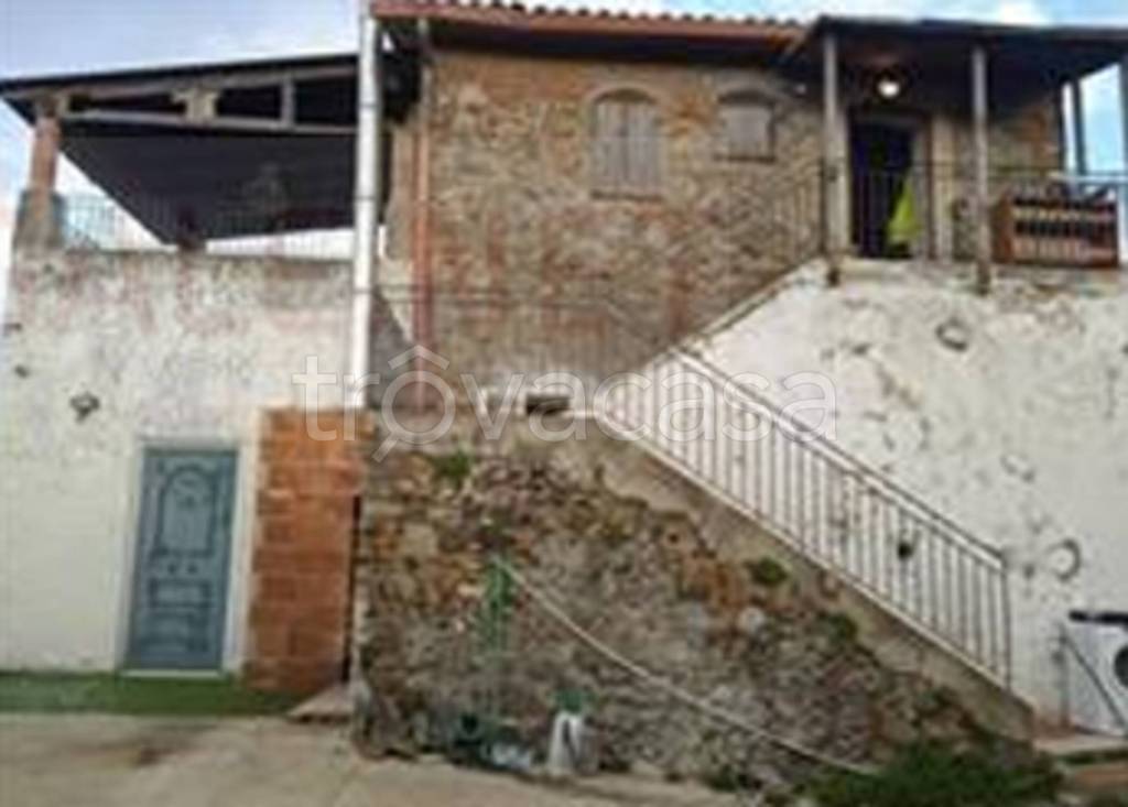 casa indipendente in vendita a Milazzo in zona Parco Vecchio