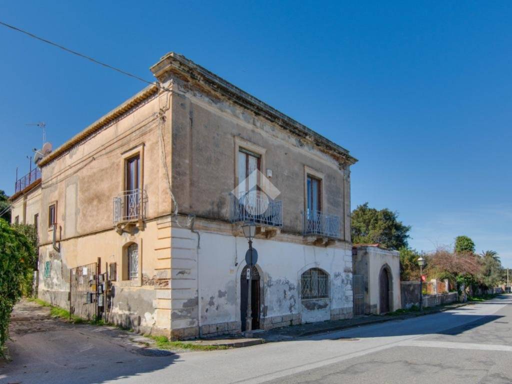casa indipendente in vendita a Milazzo in zona Capo Milazzo