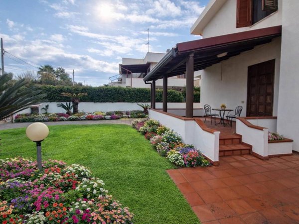 casa indipendente in vendita a Milazzo in zona Santa Marina
