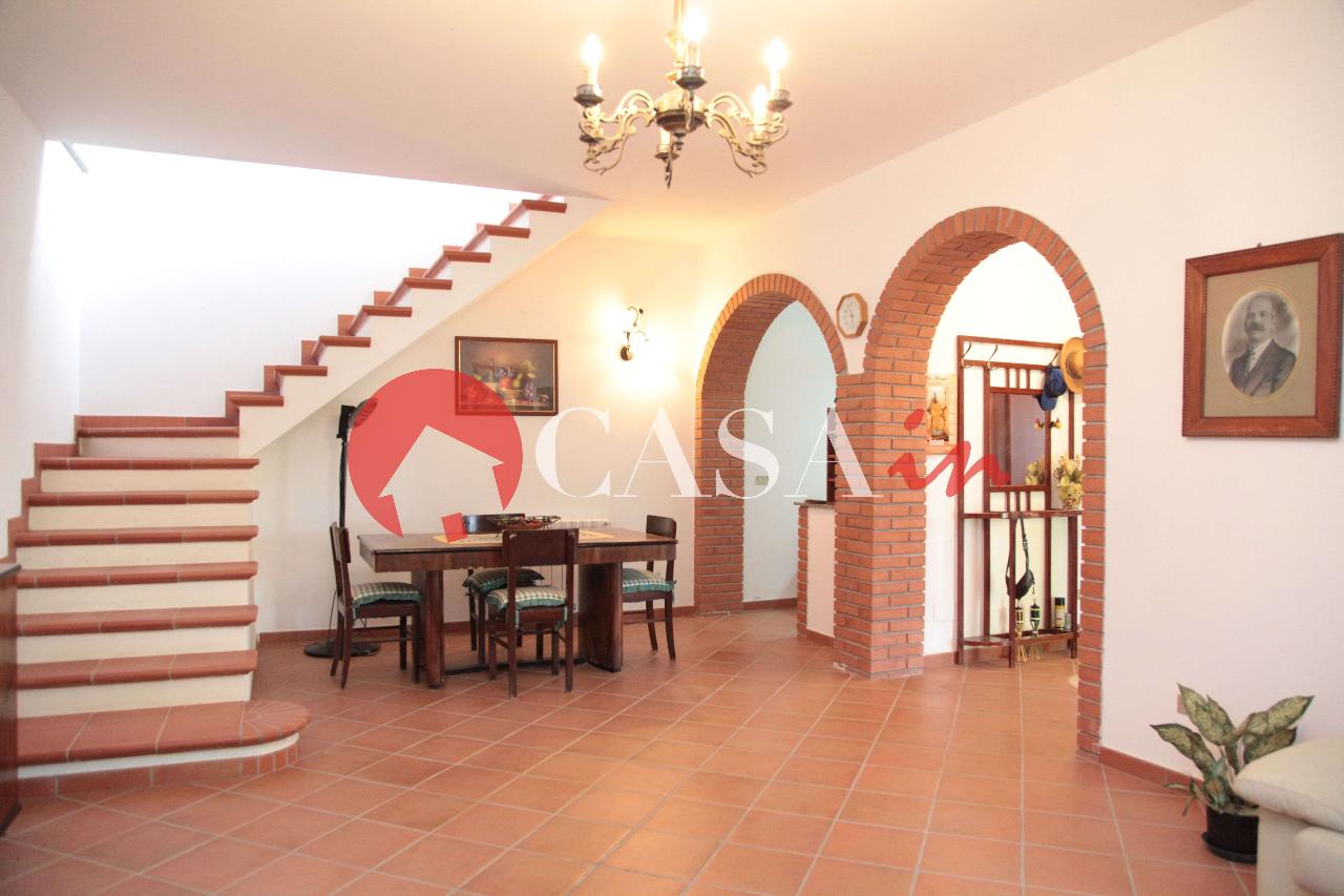 casa indipendente in vendita a Militello Rosmarino in zona Scurzi