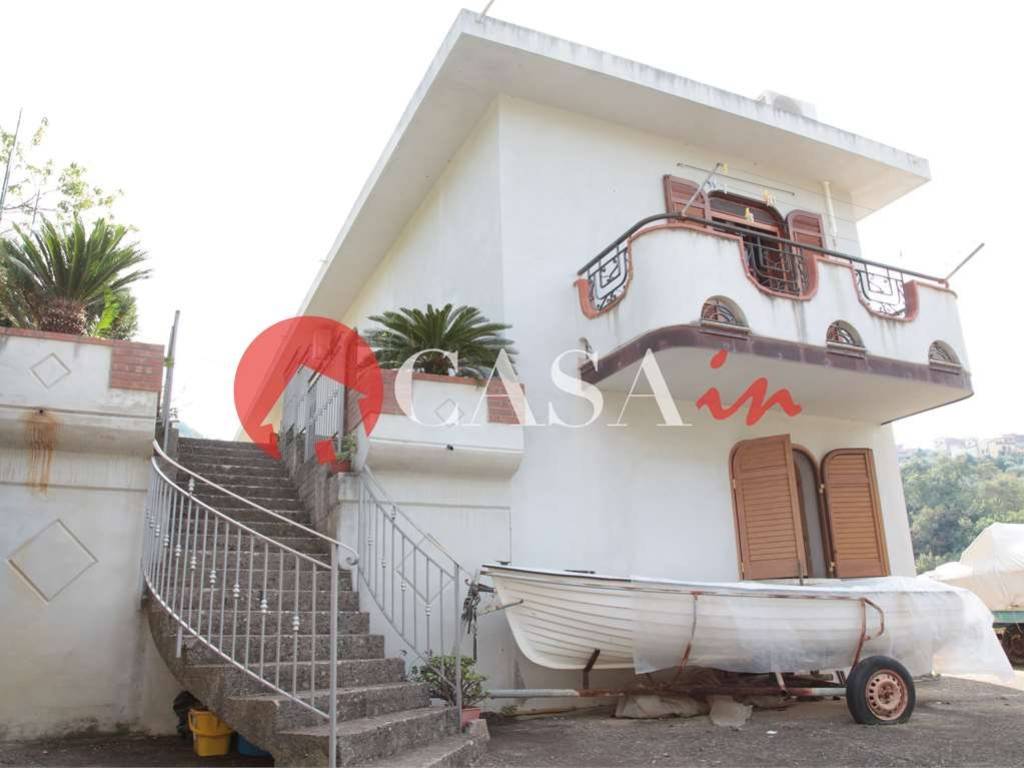 casa indipendente in vendita a Militello Rosmarino