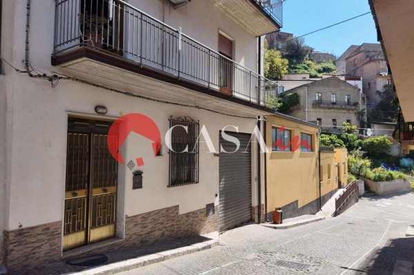 casa indipendente in vendita a Militello Rosmarino