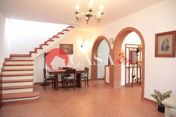 casa indipendente in vendita a Militello Rosmarino in zona Scurzi