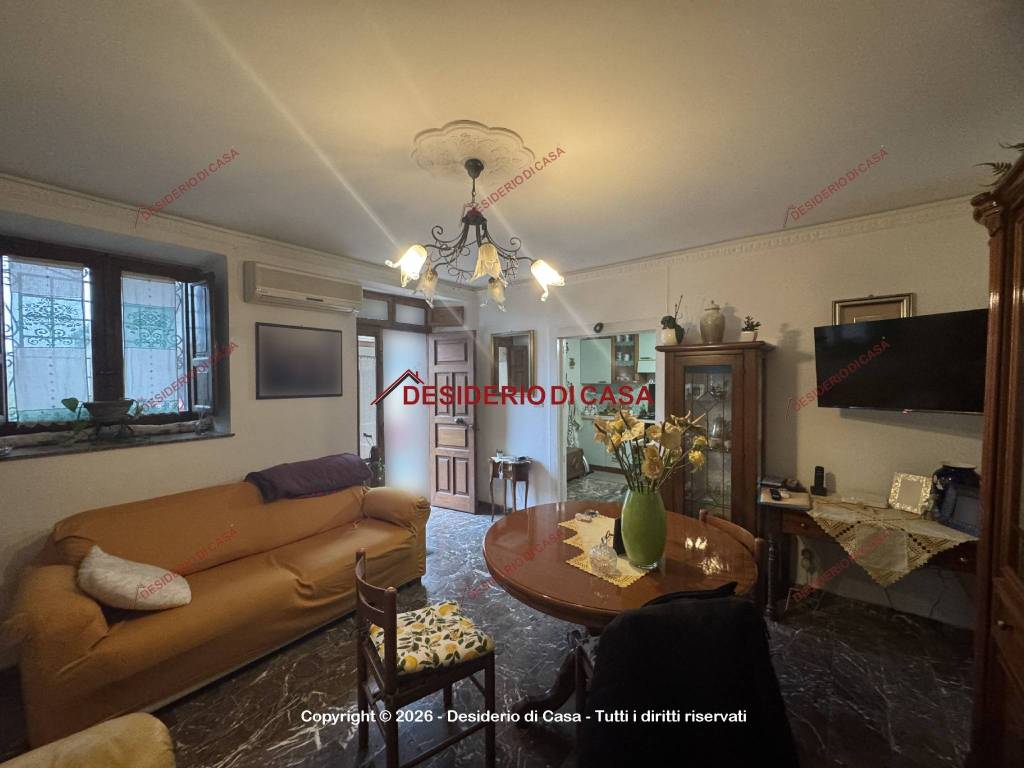 casa indipendente in vendita a Mirto