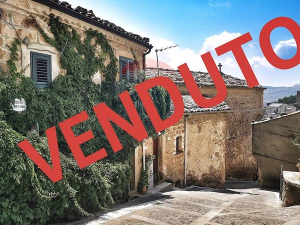 casa indipendente in vendita a Mistretta