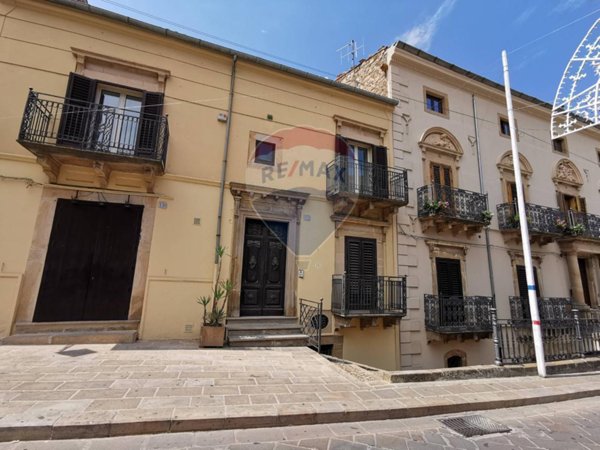 casa indipendente in vendita a Mistretta