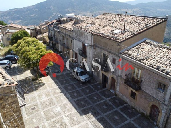 casa indipendente in vendita a Mistretta