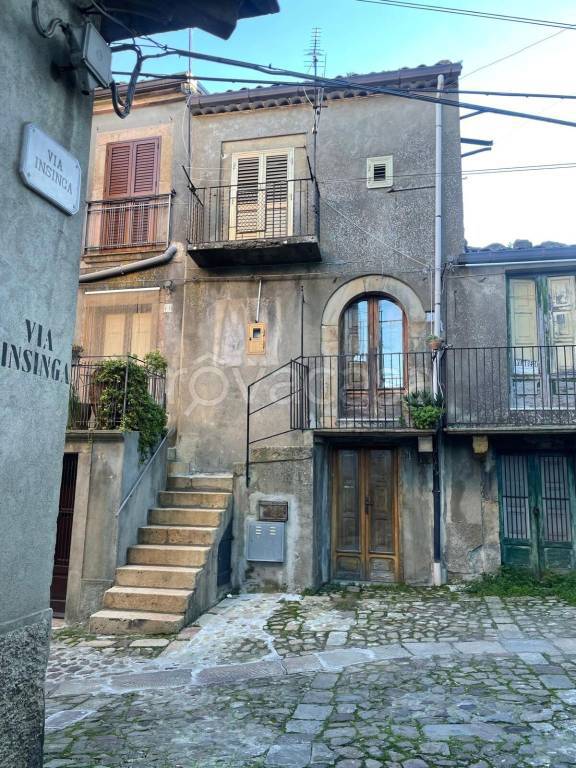 casa indipendente in vendita a Mistretta