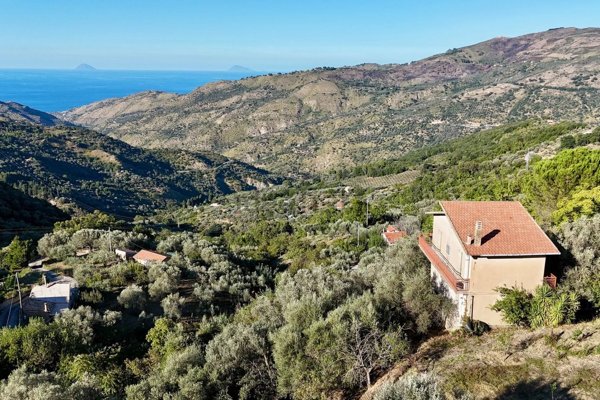 casa indipendente in vendita a Mistretta