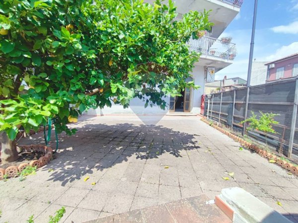 negozio in vendita a Moio Alcantara