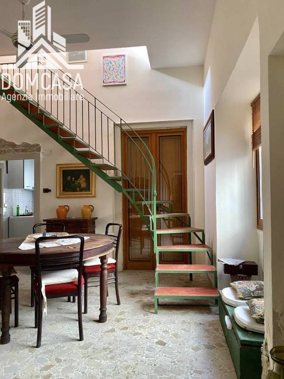 casa indipendente in vendita a Monforte San Giorgio