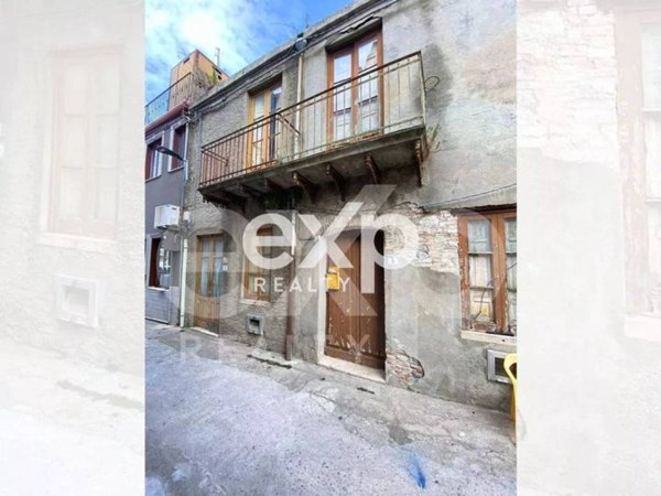 casa indipendente in vendita a Monforte San Giorgio in zona Monforte Marina