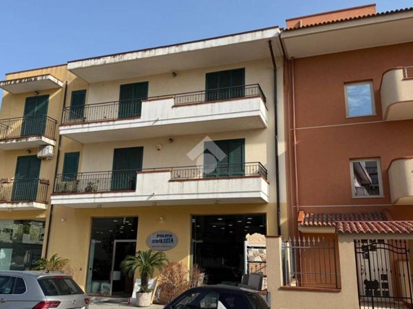 appartamento in vendita a Monforte San Giorgio in zona Monforte Marina