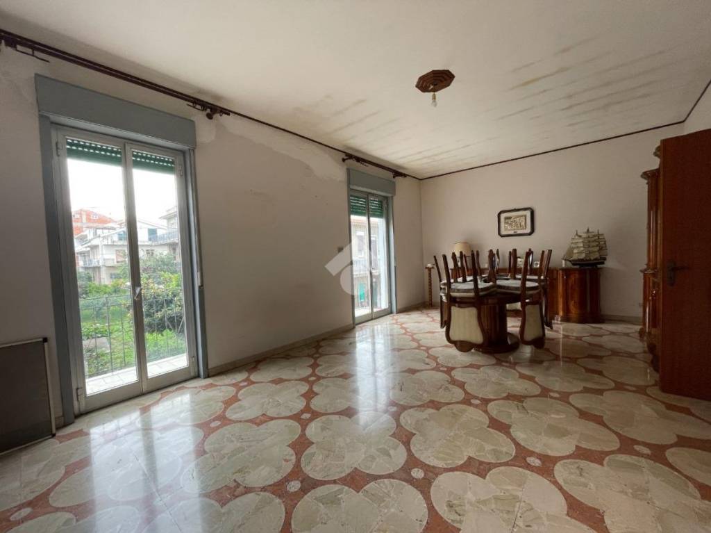 casa indipendente in vendita a Monforte San Giorgio in zona Monforte Marina