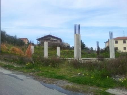 casa indipendente in vendita a Montagnareale in zona Santa Nicolella