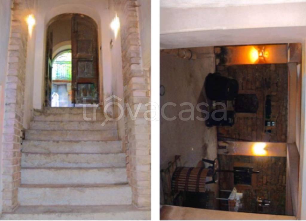 locale commerciale in vendita a Montalbano Elicona