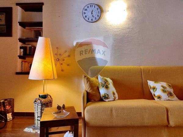 casa indipendente in vendita a Montalbano Elicona