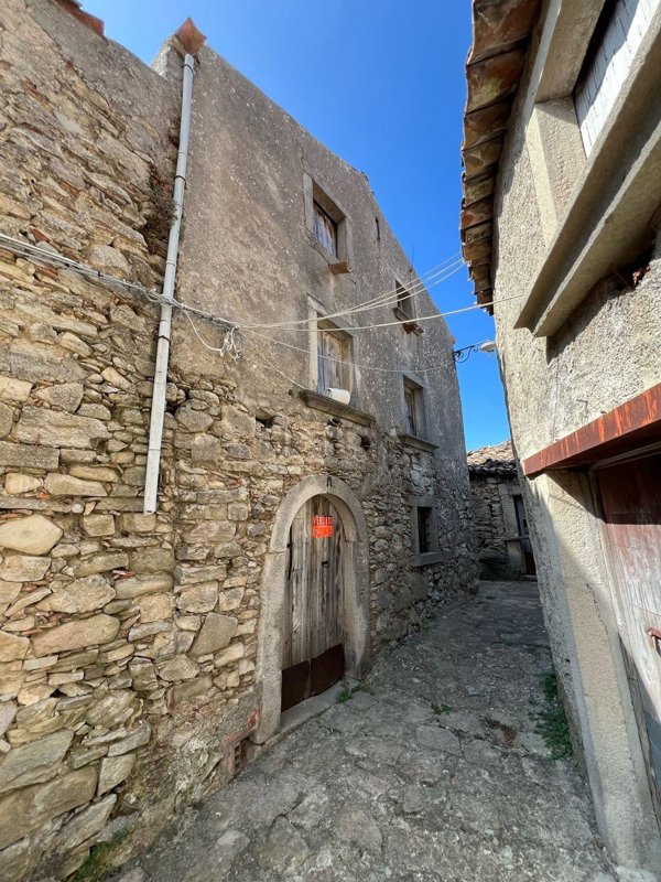 appartamento in vendita a Montalbano Elicona