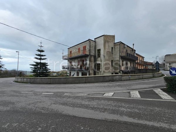 appartamento in vendita a Montalbano Elicona in zona Santa Barbara