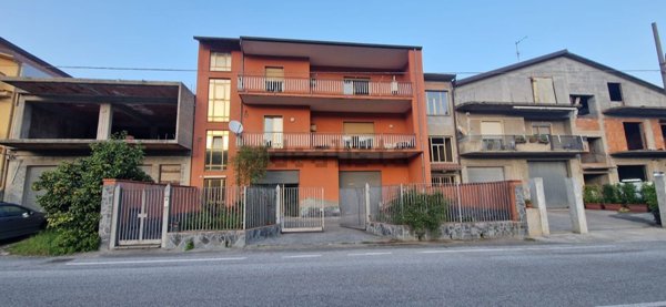 casa indipendente in vendita a Motta Camastra in zona Fondaco Motta