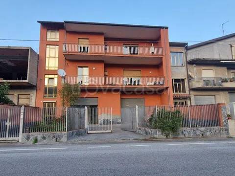 casa indipendente in vendita a Motta Camastra in zona Fondaco Motta