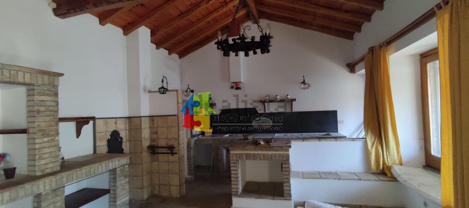 casa indipendente in vendita a Motta Camastra in zona Fondaco Motta