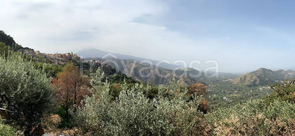 terreno agricolo in vendita a Motta Camastra in zona Fondaco Motta