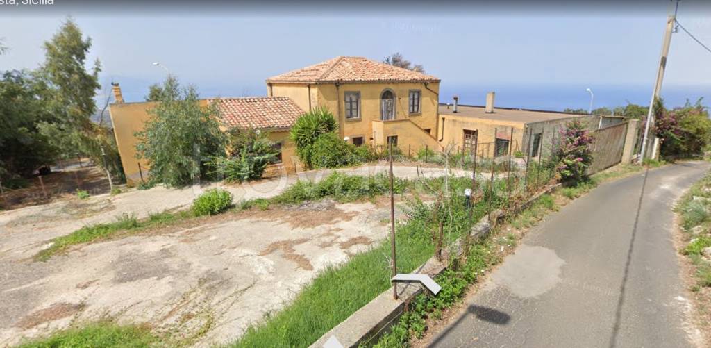 casa indipendente in vendita a Naso