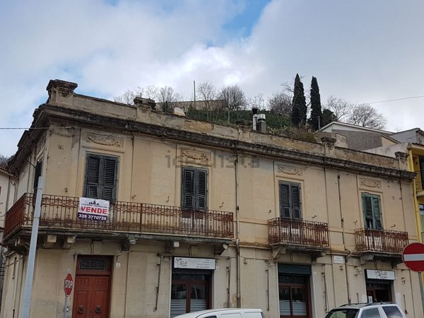 appartamento in vendita a Naso