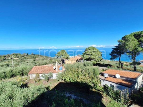 casa indipendente in vendita a Naso