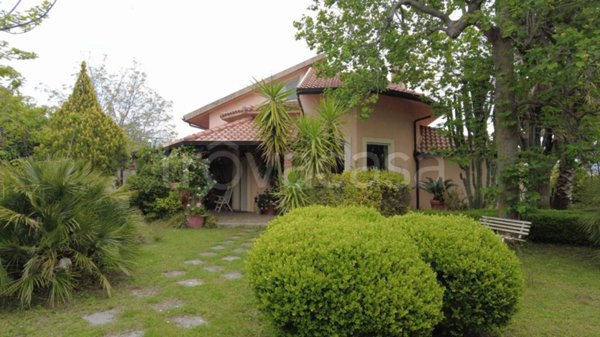 casa indipendente in vendita a Naso