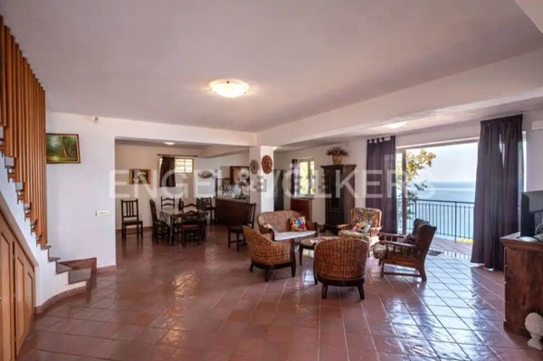 casa indipendente in vendita a Naso
