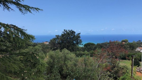 appartamento in vendita a Naso