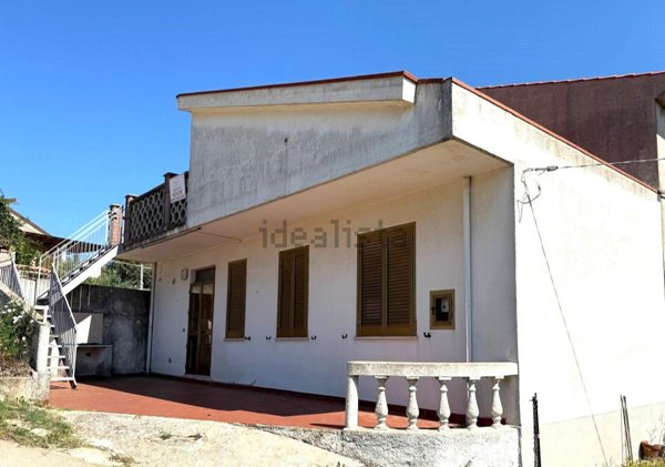 appartamento in vendita a Naso