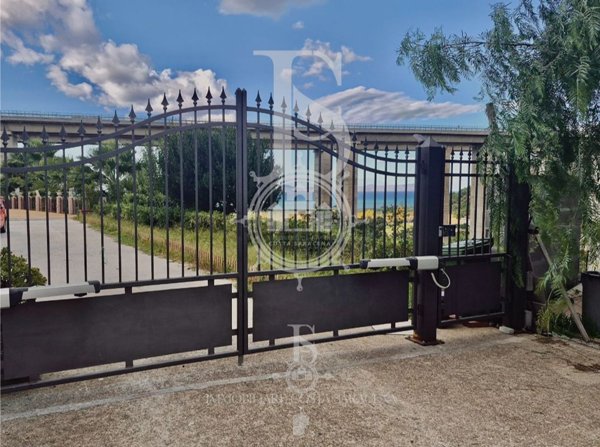 casa indipendente in vendita a Naso