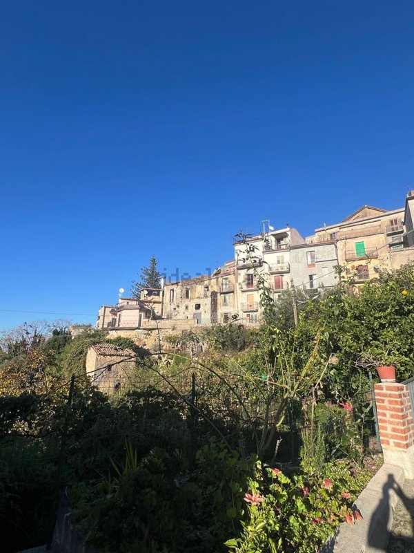 appartamento in vendita a Naso