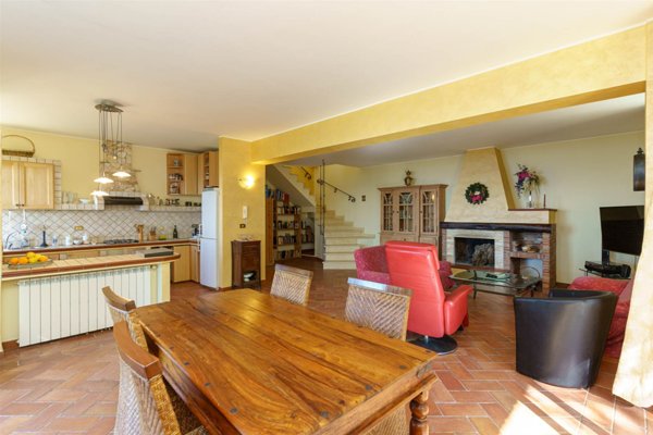 casa indipendente in vendita a Naso